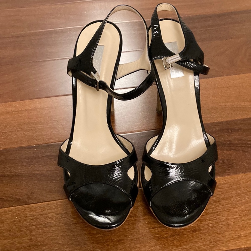 Designer shoes made in Italy. High heel open sandal.